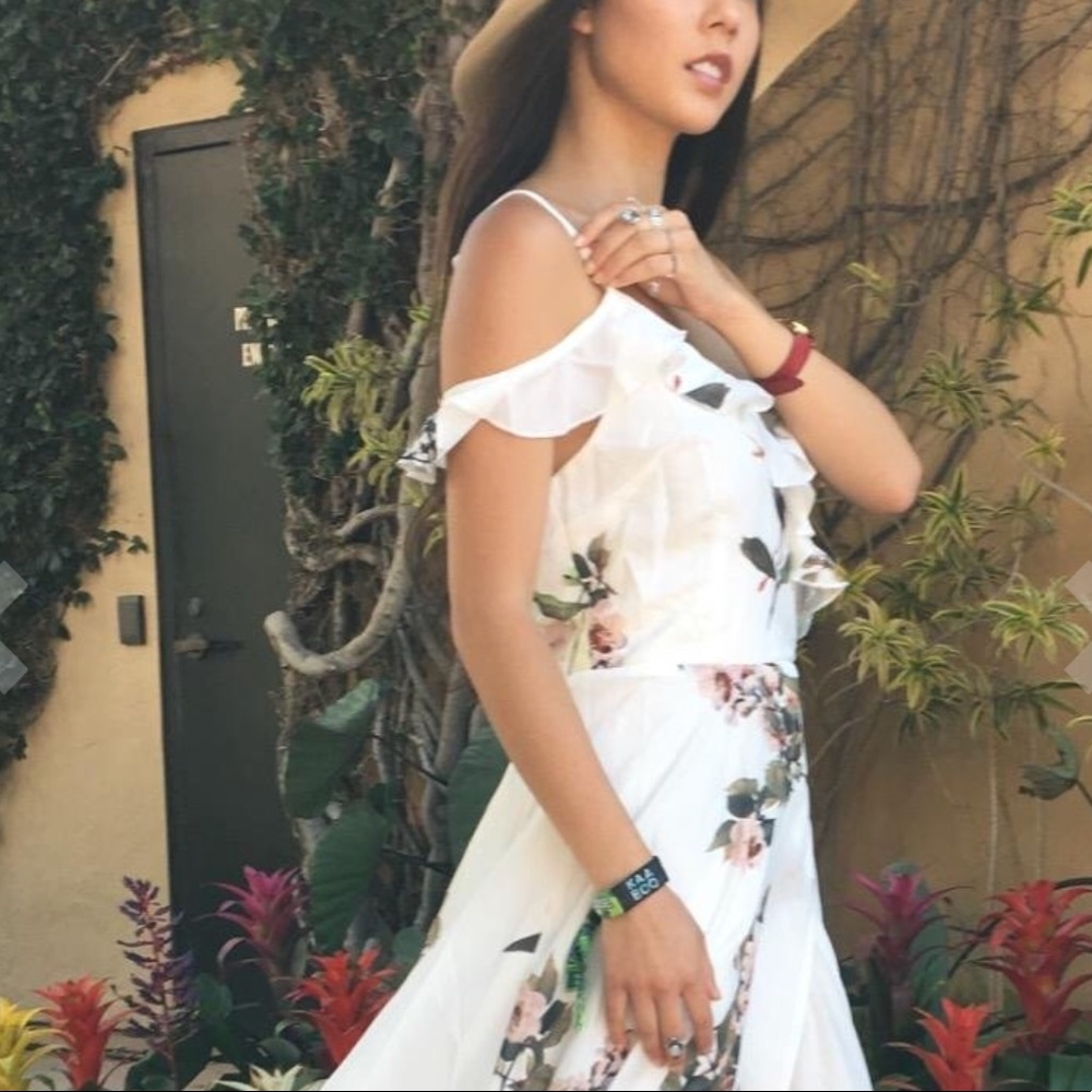 Boho Floral Chiffon Cold Shoulder Front Slit Dress - Picture 5 of 8